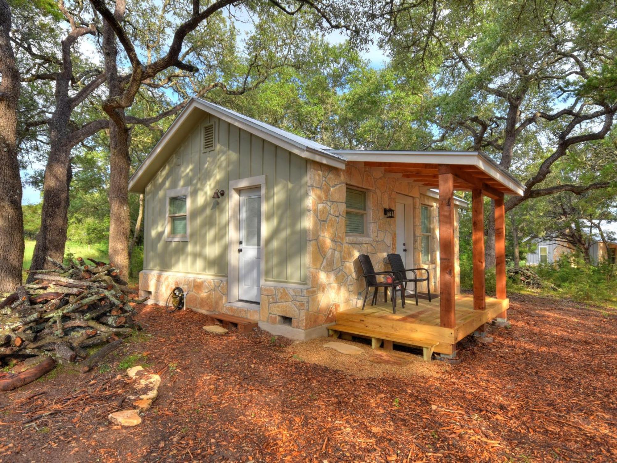 Cabins At Flite Acres - Mockingbird Cabin Wimberley Exterior foto
